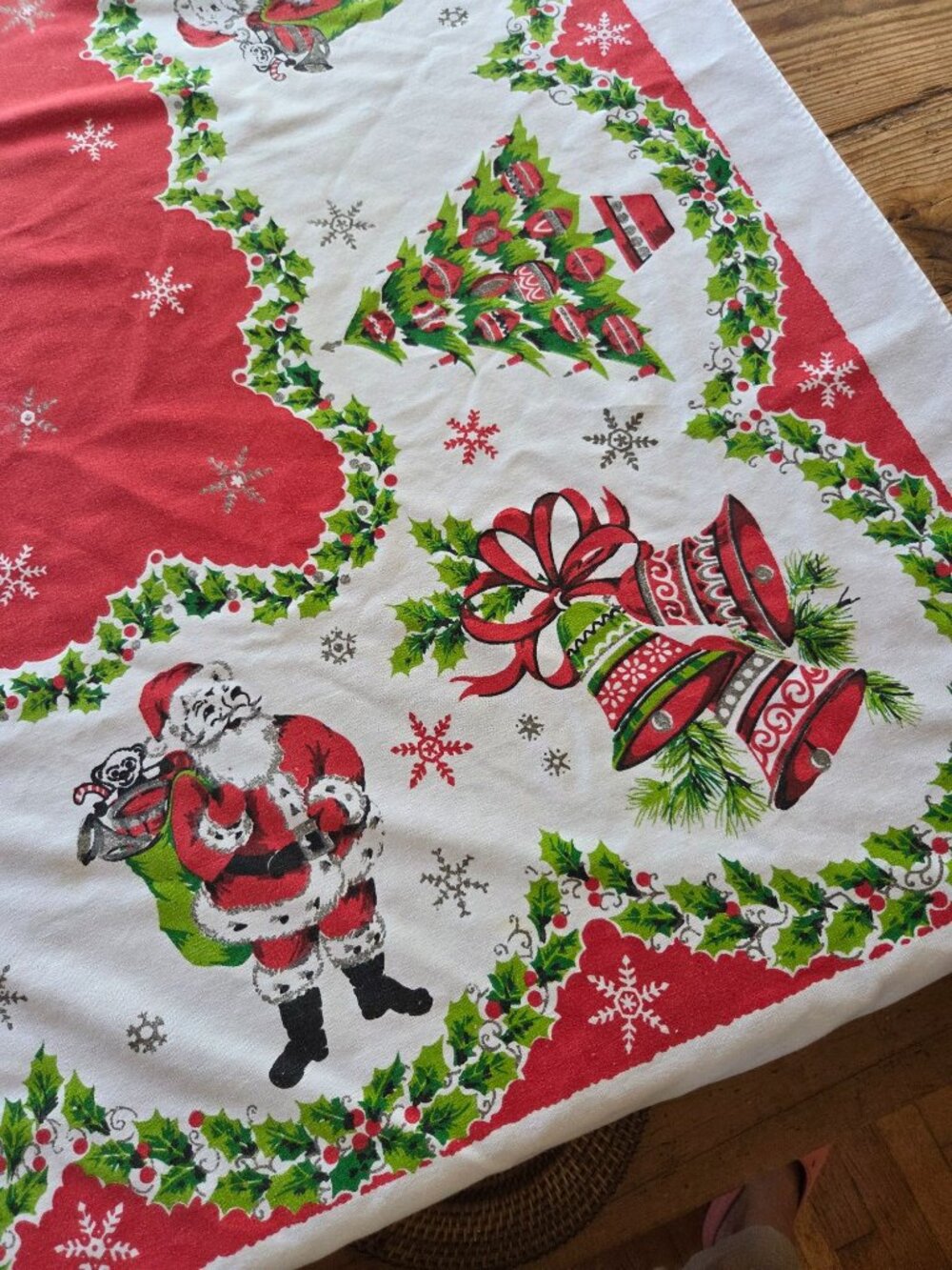 VTG Christmas Tablecloth 60s MCM Santa Tree Ornaments 66x51 Holiday RETRO